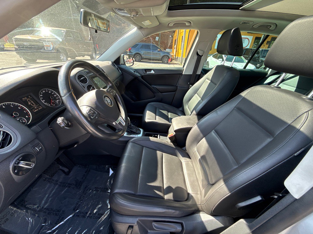 2013 Volkswagen Tiguan Image 23