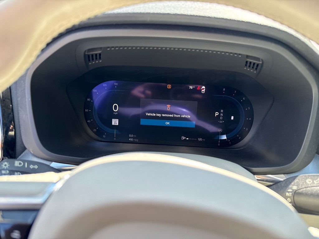 2023 Volvo XC60 Image 15