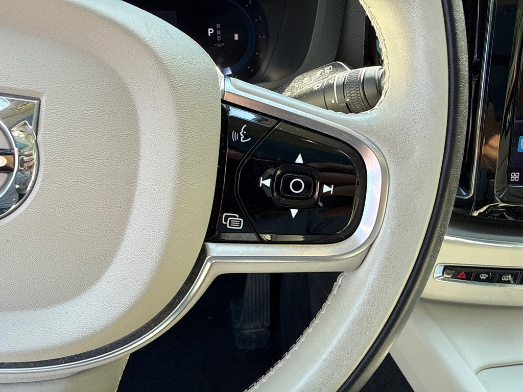 2023 Volvo XC60 Image 17