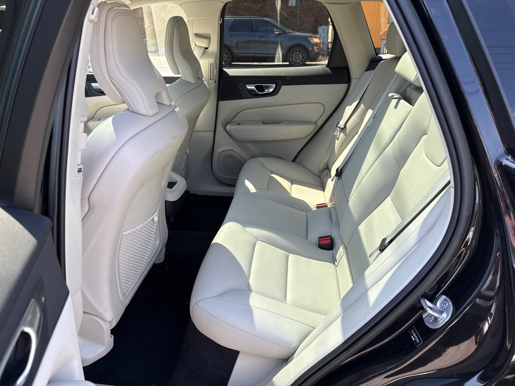 2023 Volvo XC60 Image 22