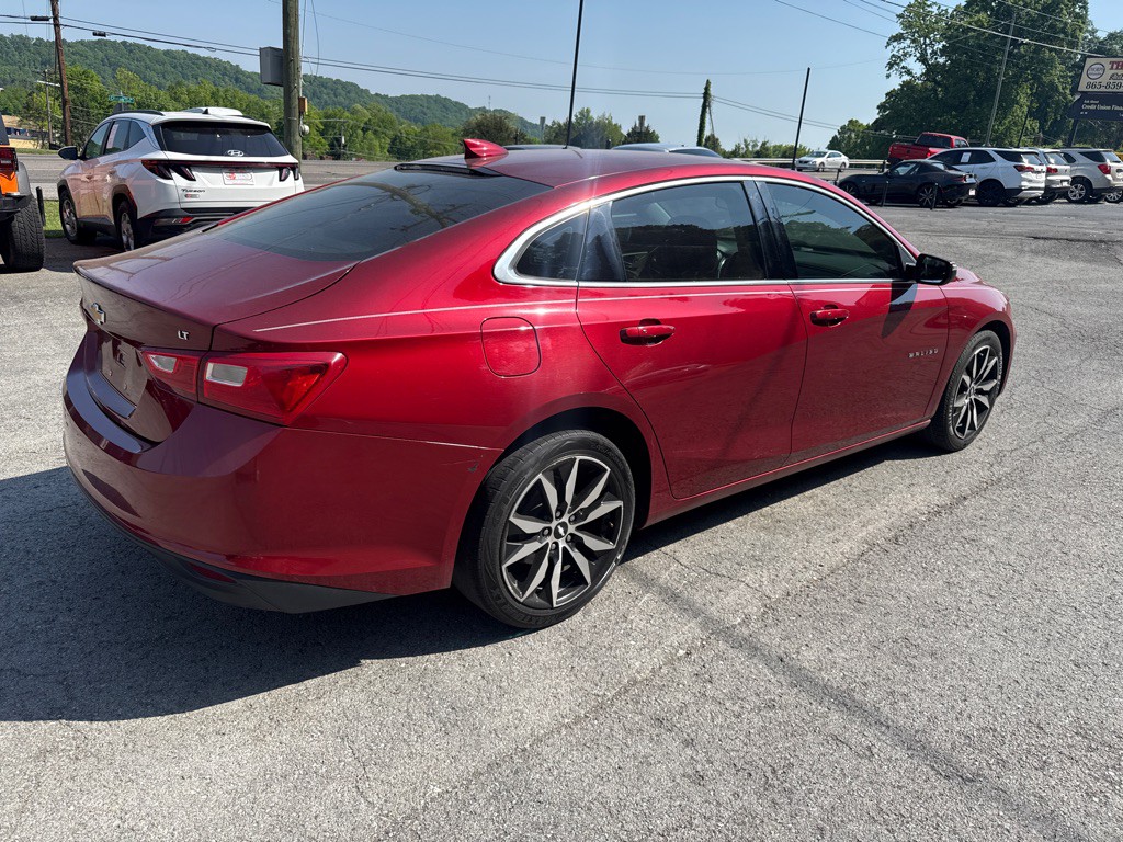 2018 Chevrolet Malibu Image 7