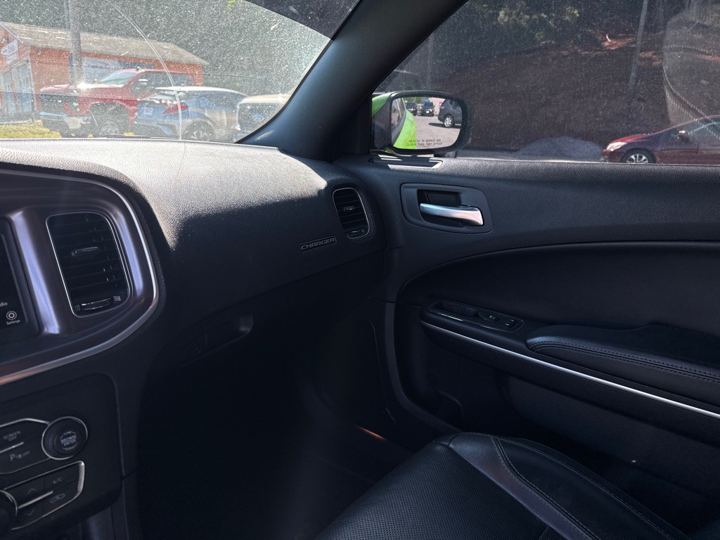 2019 Dodge Charger Image 20