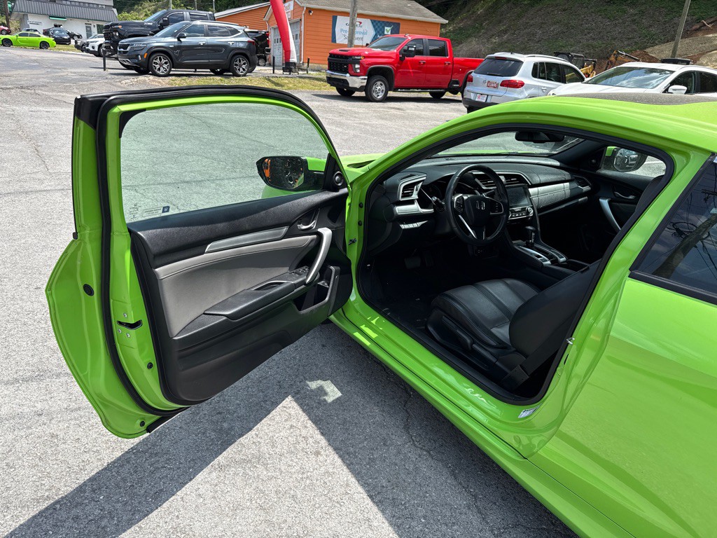 2016 Honda Civic Image 9