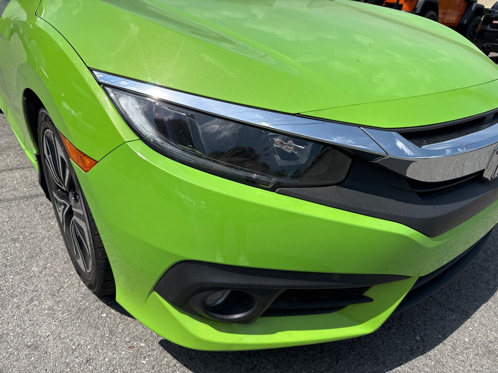 2016 Honda Civic Image 24