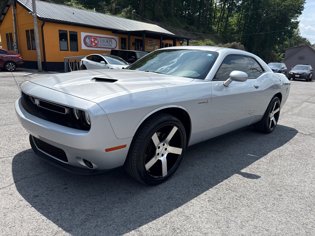 2019 Dodge Challenger Image 3