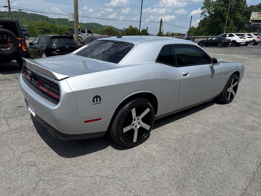 2019 Dodge Challenger Image 7