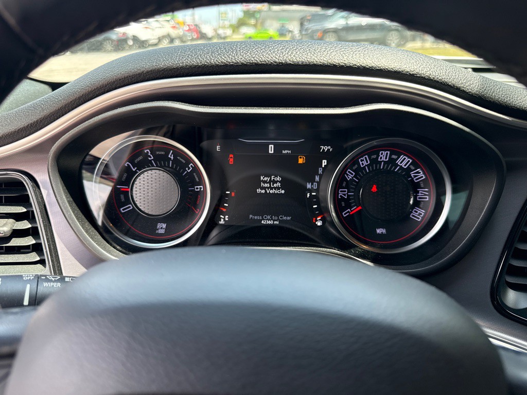 2019 Dodge Challenger Image 15
