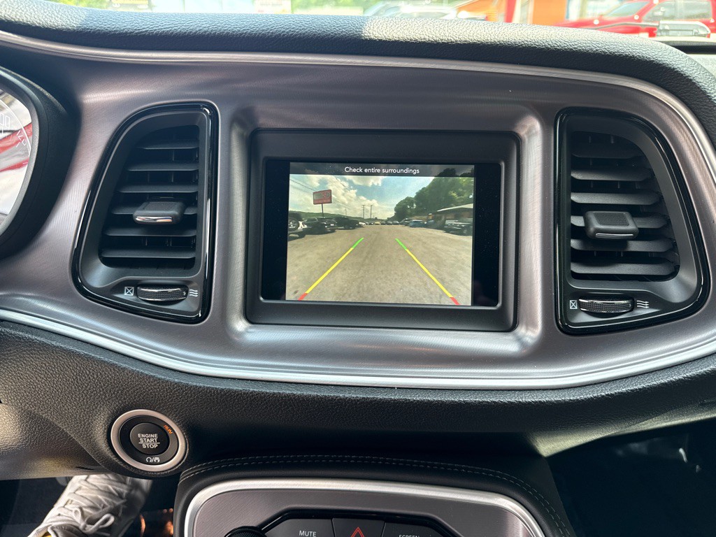 2019 Dodge Challenger Image 20
