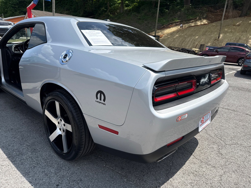 2019 Dodge Challenger Image 28