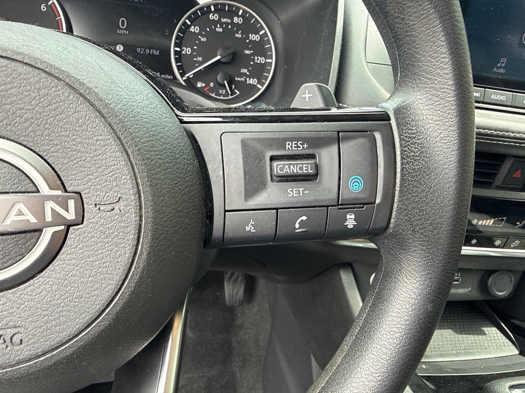 2023 Nissan Rogue Image 17