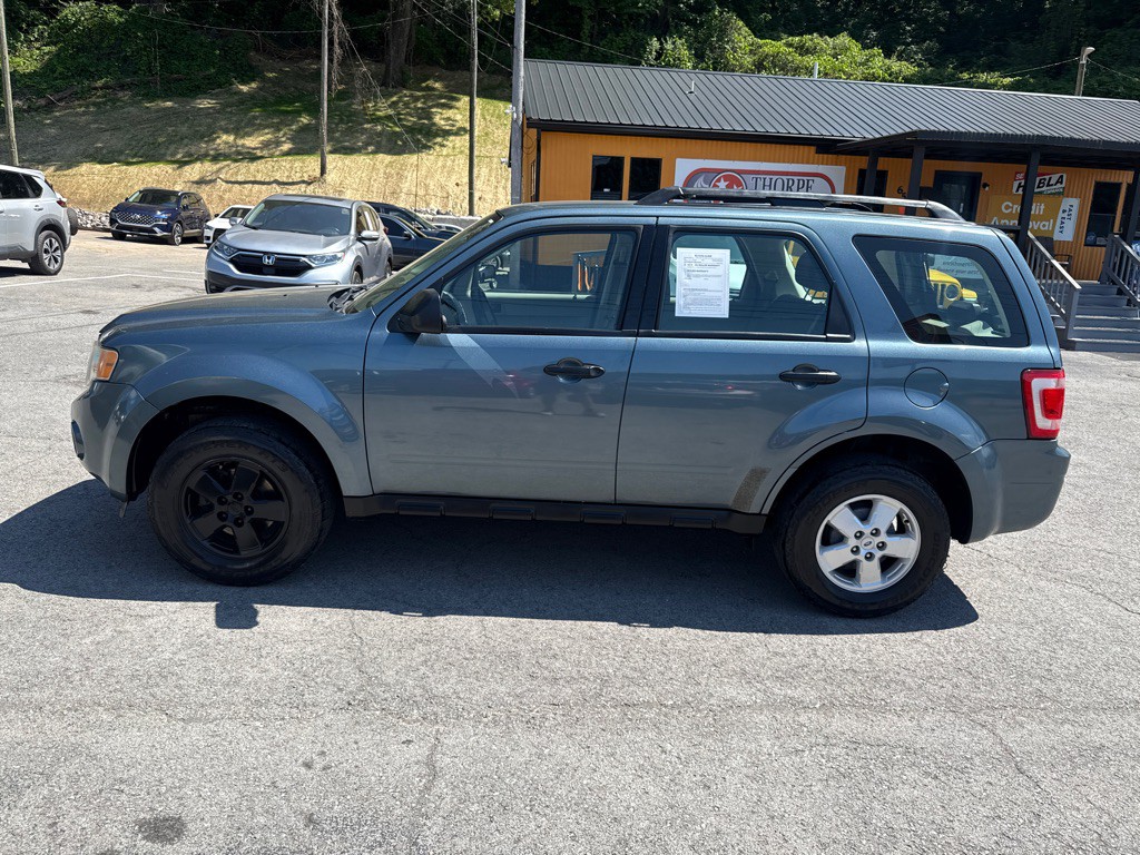 2010 Ford Escape Image 4