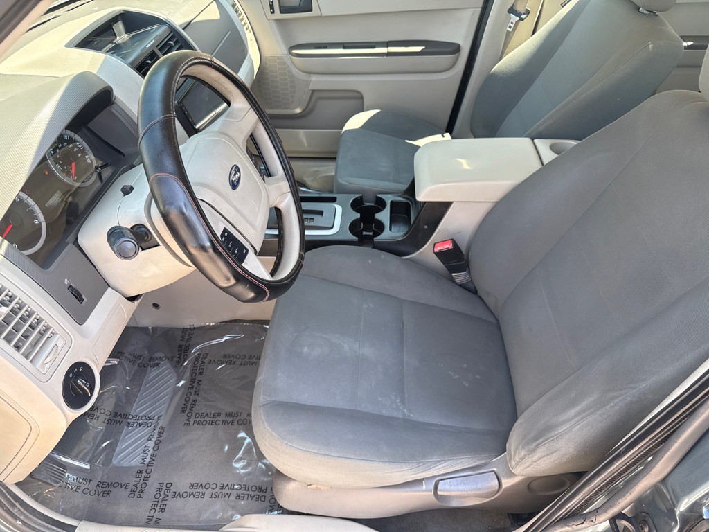 2010 Ford Escape Image 12