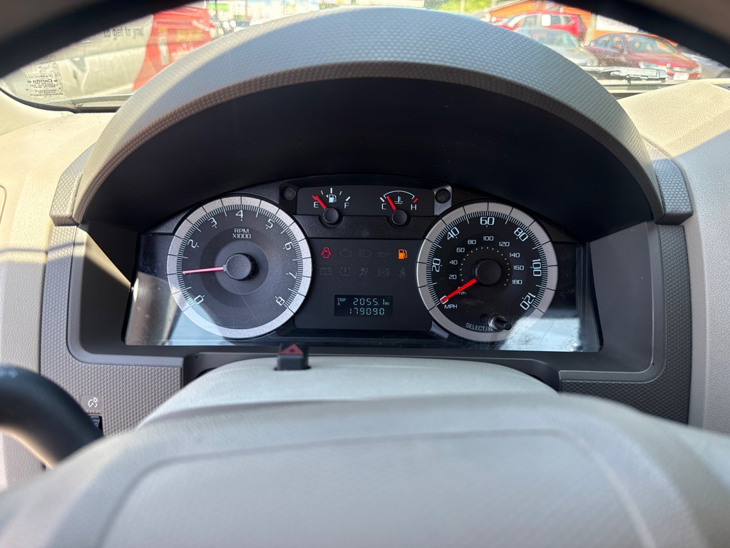 2010 Ford Escape Image 14