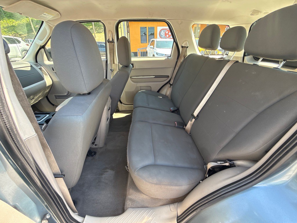 2010 Ford Escape Image 22