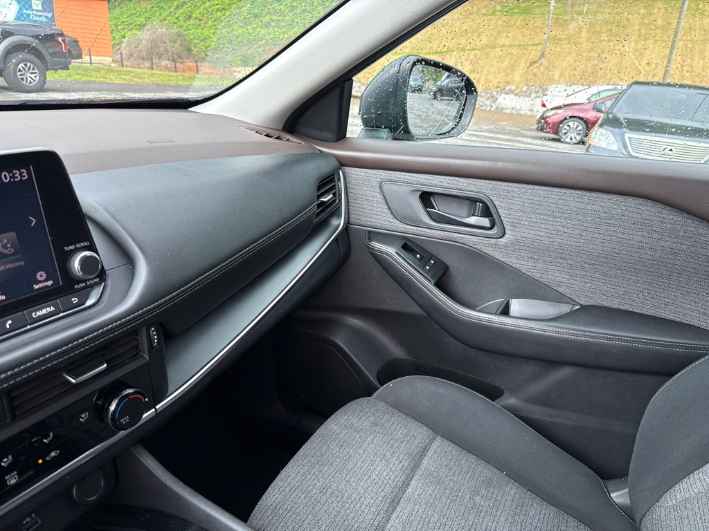2021 Nissan Rogue Image 20