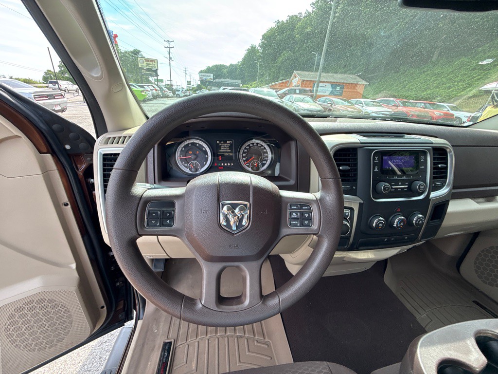 2013 RAM 1500 Image 16