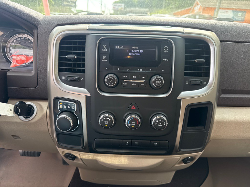 2013 RAM 1500 Image 17
