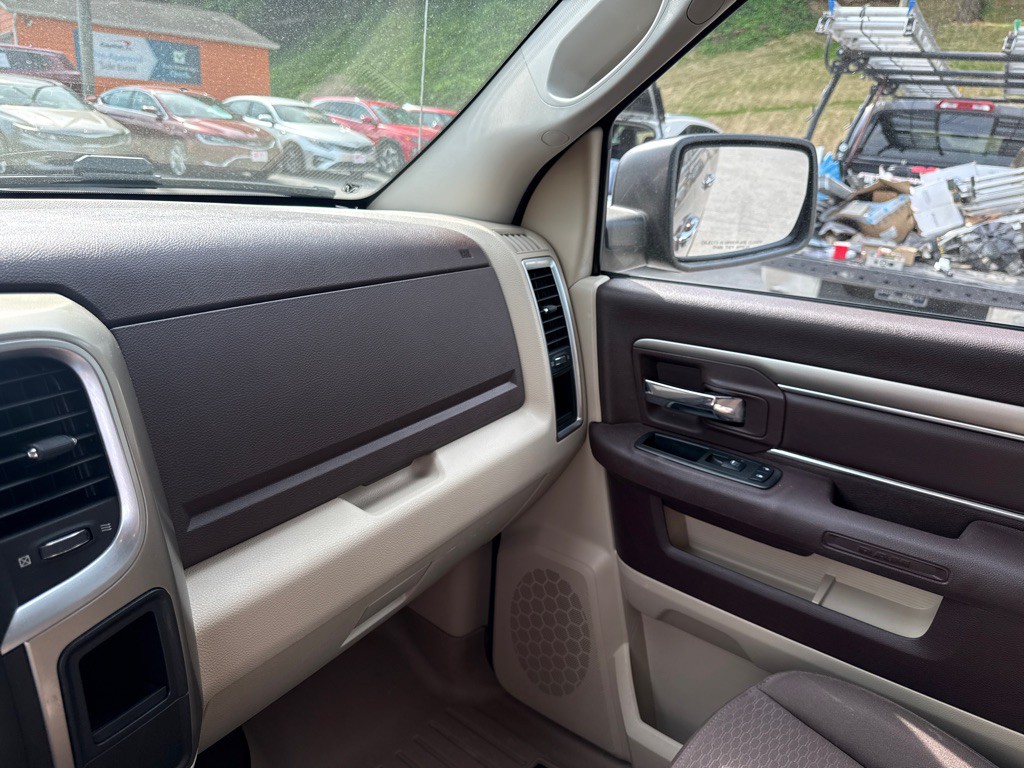 2013 RAM 1500 Image 19