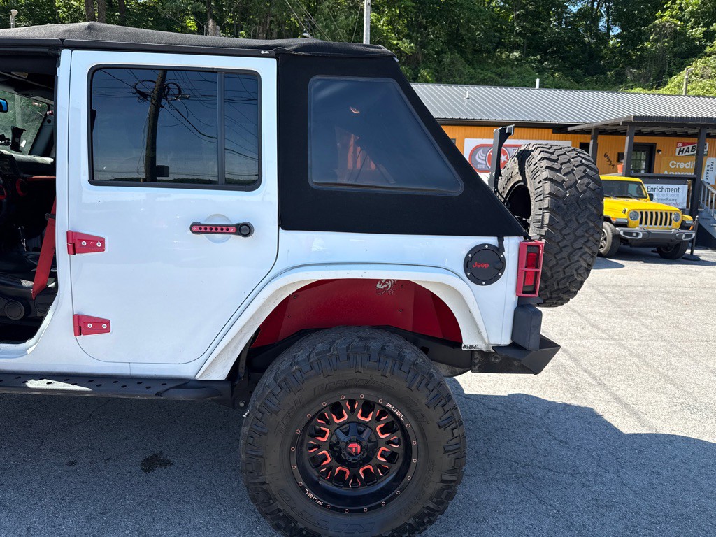2018 Jeep Wrangler Unlimited Image 25