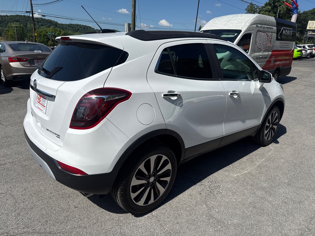 2017 Buick Enclave Image 7