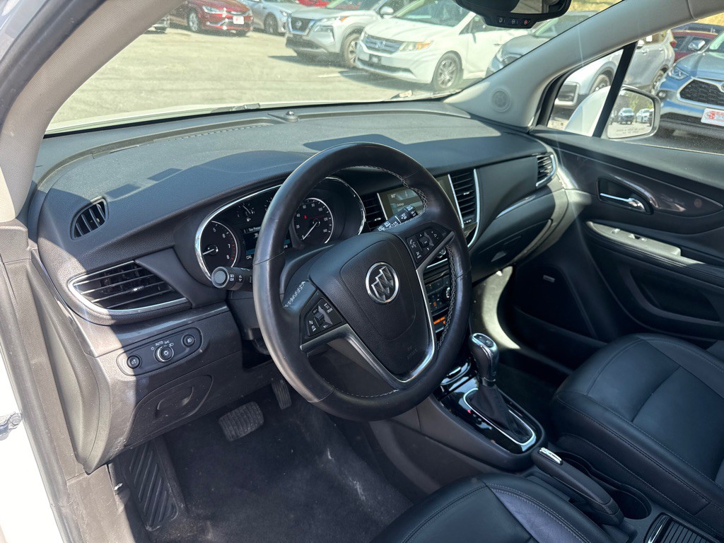 2017 Buick Enclave Image 10