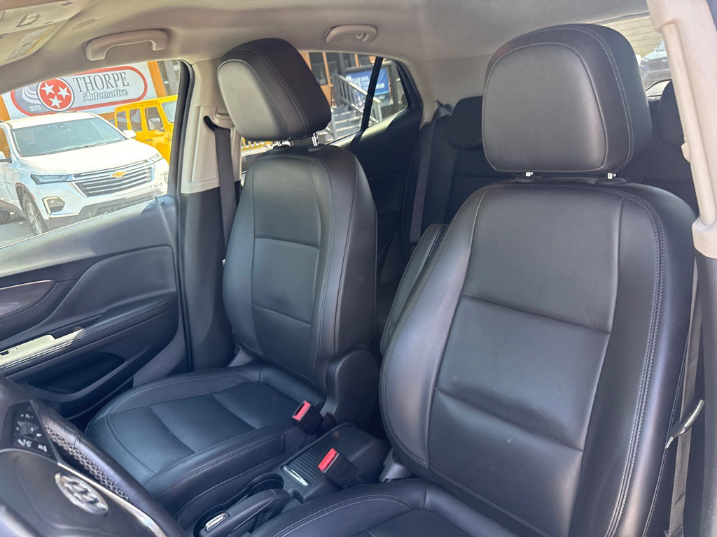 2017 Buick Enclave Image 11