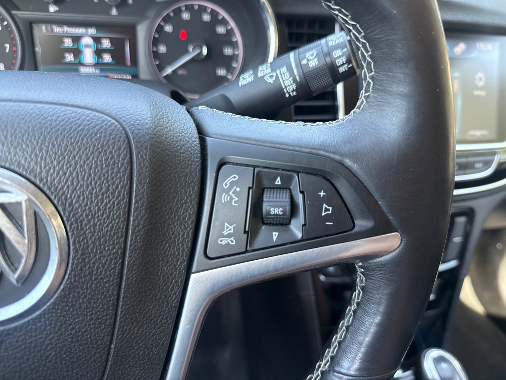 2017 Buick Enclave Image 16