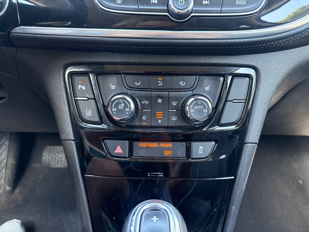 2017 Buick Enclave Image 19