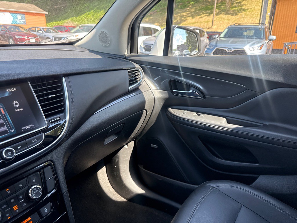 2017 Buick Enclave Image 21