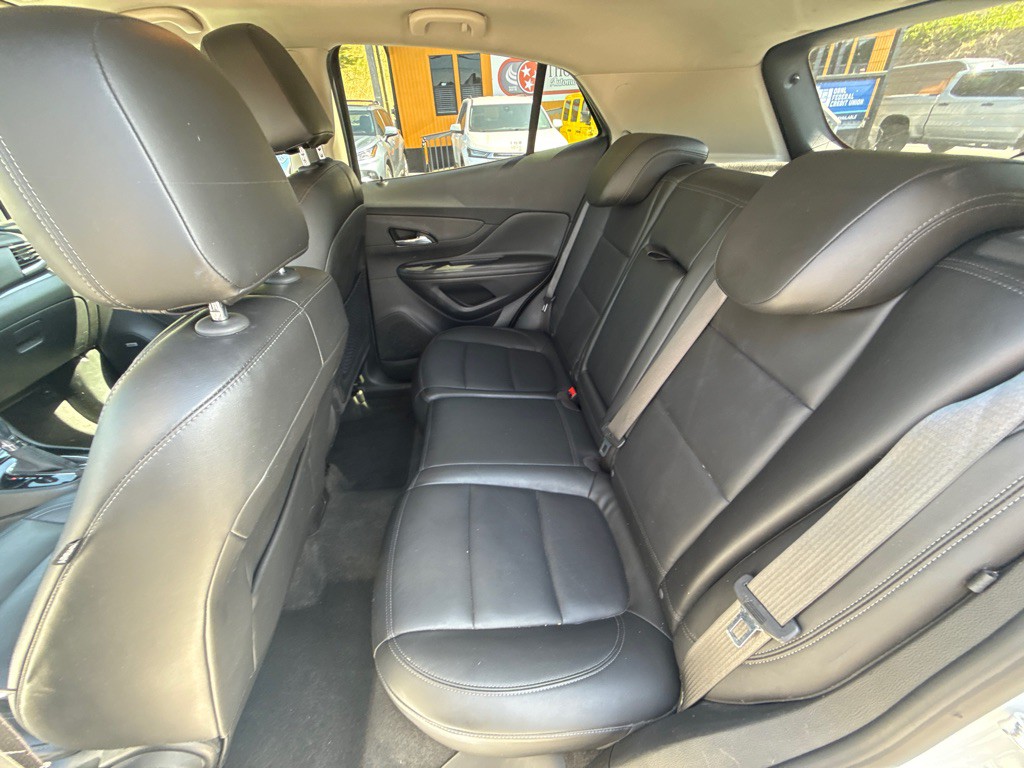 2017 Buick Enclave Image 24