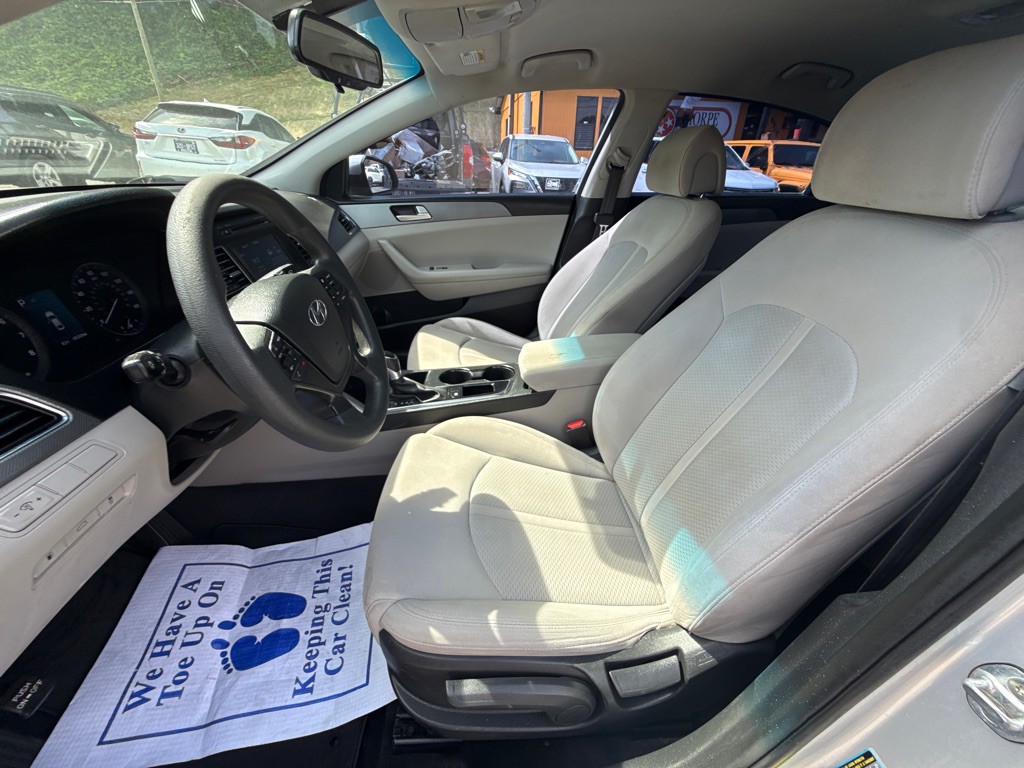 2017 Hyundai Sonata Image 20