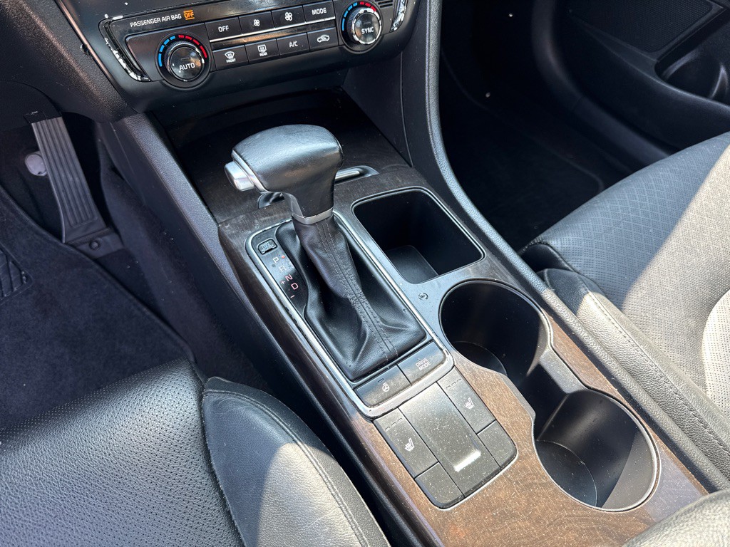2016 Kia Optima Image 19