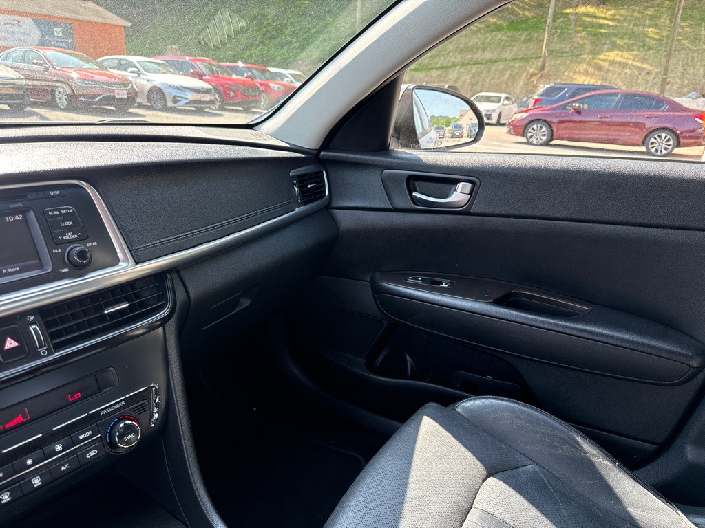 2016 Kia Optima Image 21