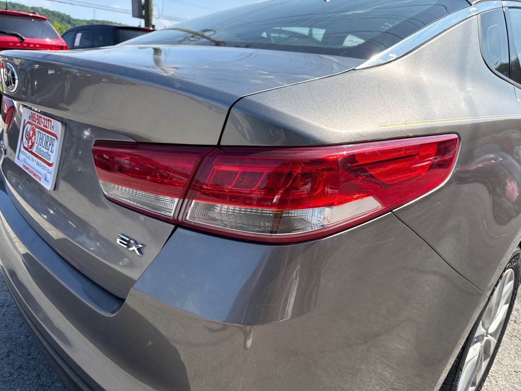 2016 Kia Optima Image 28