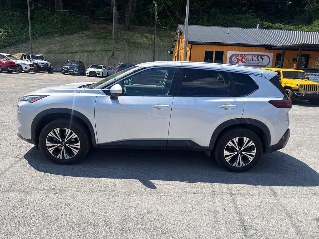 2023 Nissan Rogue Image 4