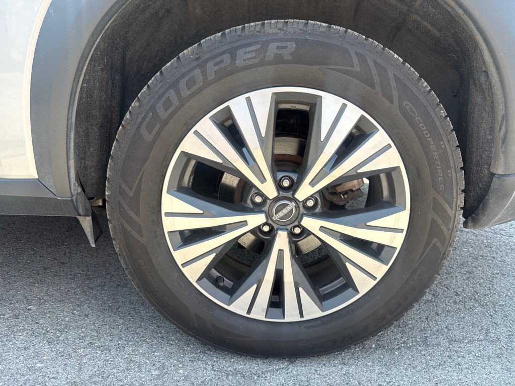 2023 Nissan Rogue Image 23