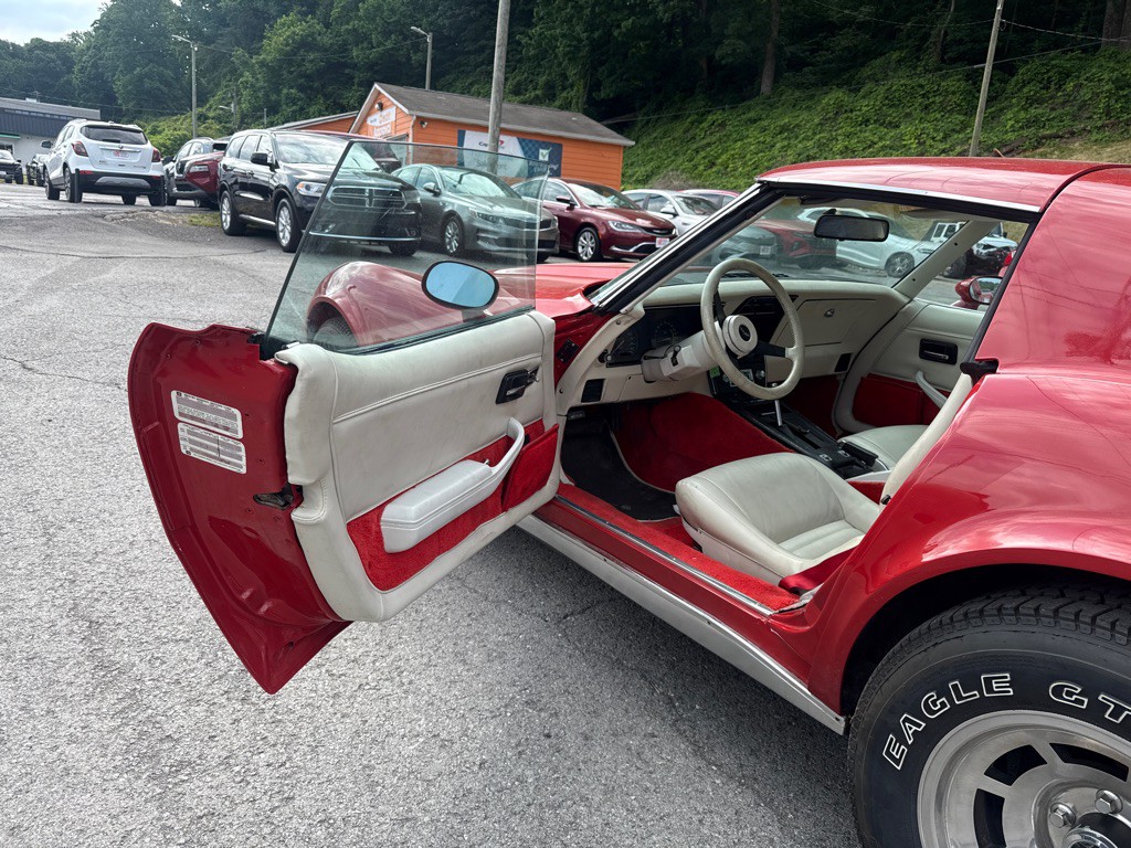 1979 Chevrolet Corvette Image 9