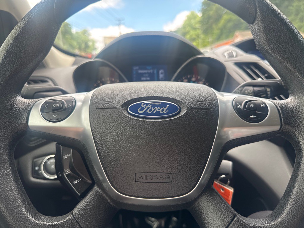 2015 Ford Escape Image 14