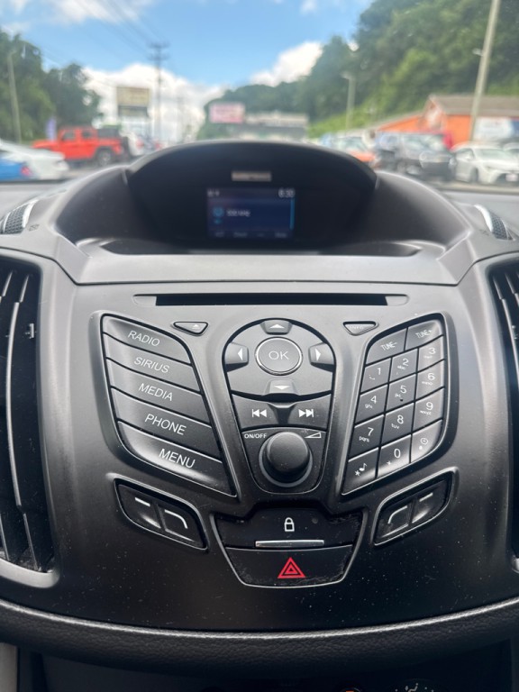 2015 Ford Escape Image 17