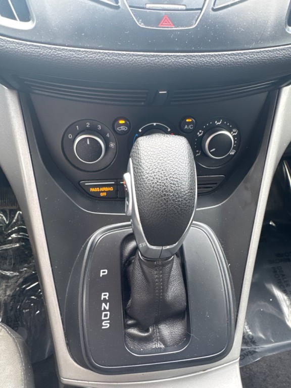2015 Ford Escape Image 18