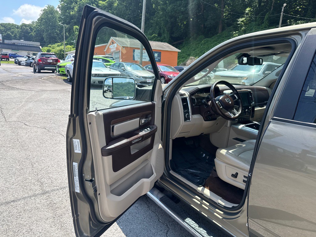 2014 RAM 1500 Image 9