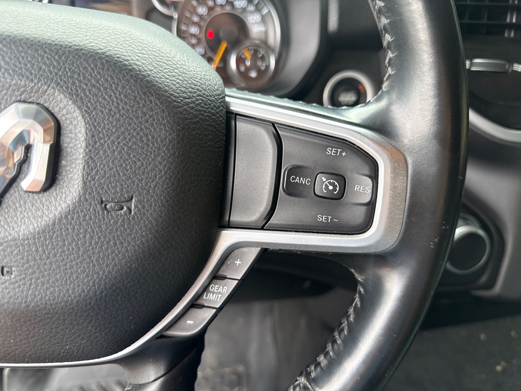 2021 RAM 1500 Image 16