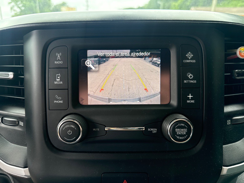 2021 RAM 1500 Image 18