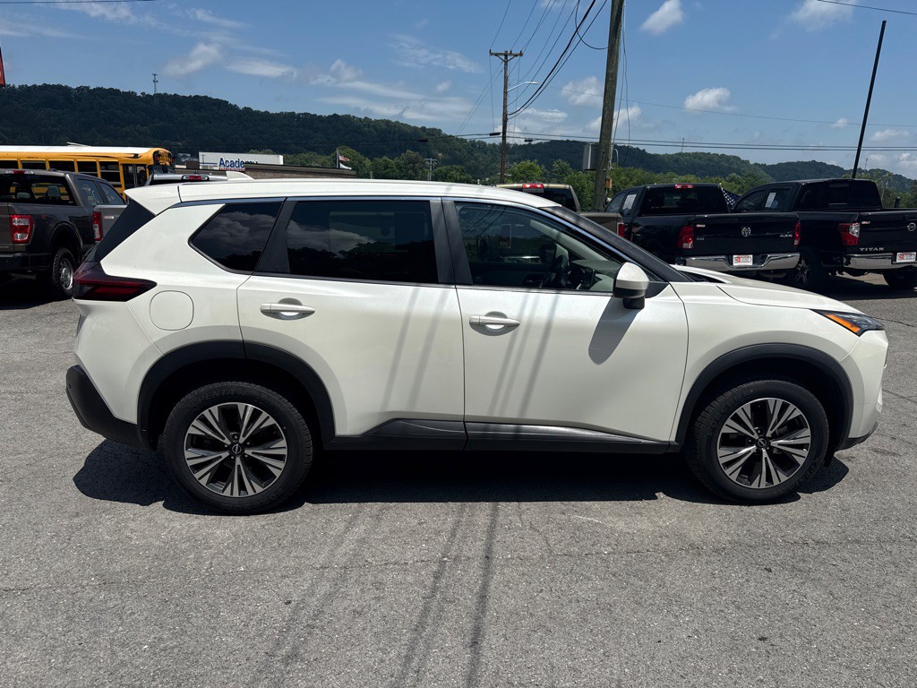 2023 Nissan Rogue Image 8