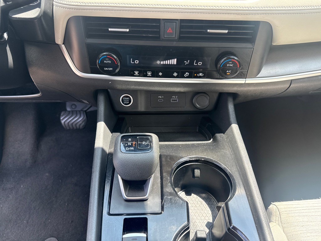 2023 Nissan Rogue Image 18