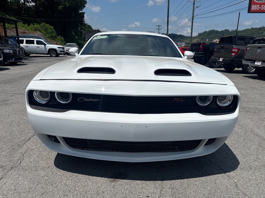 2019 Dodge Challenger Image 2