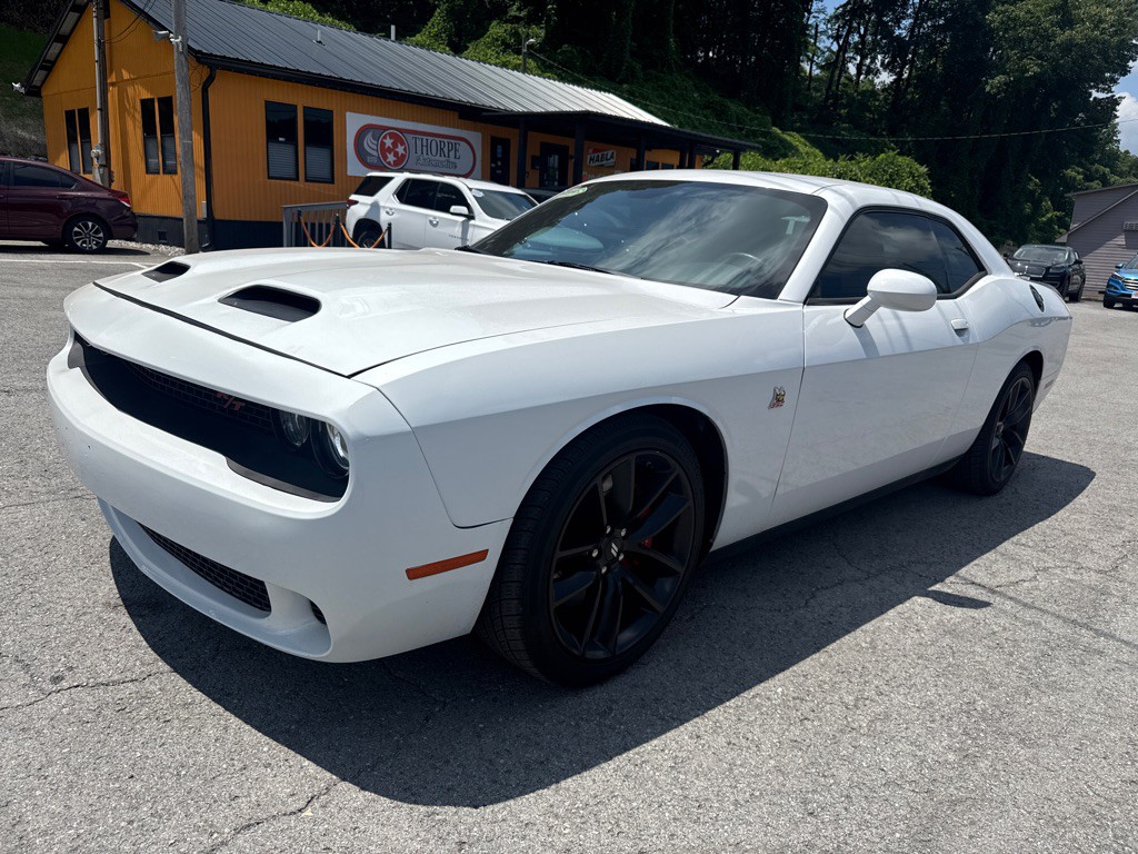 2019 Dodge Challenger Image 3