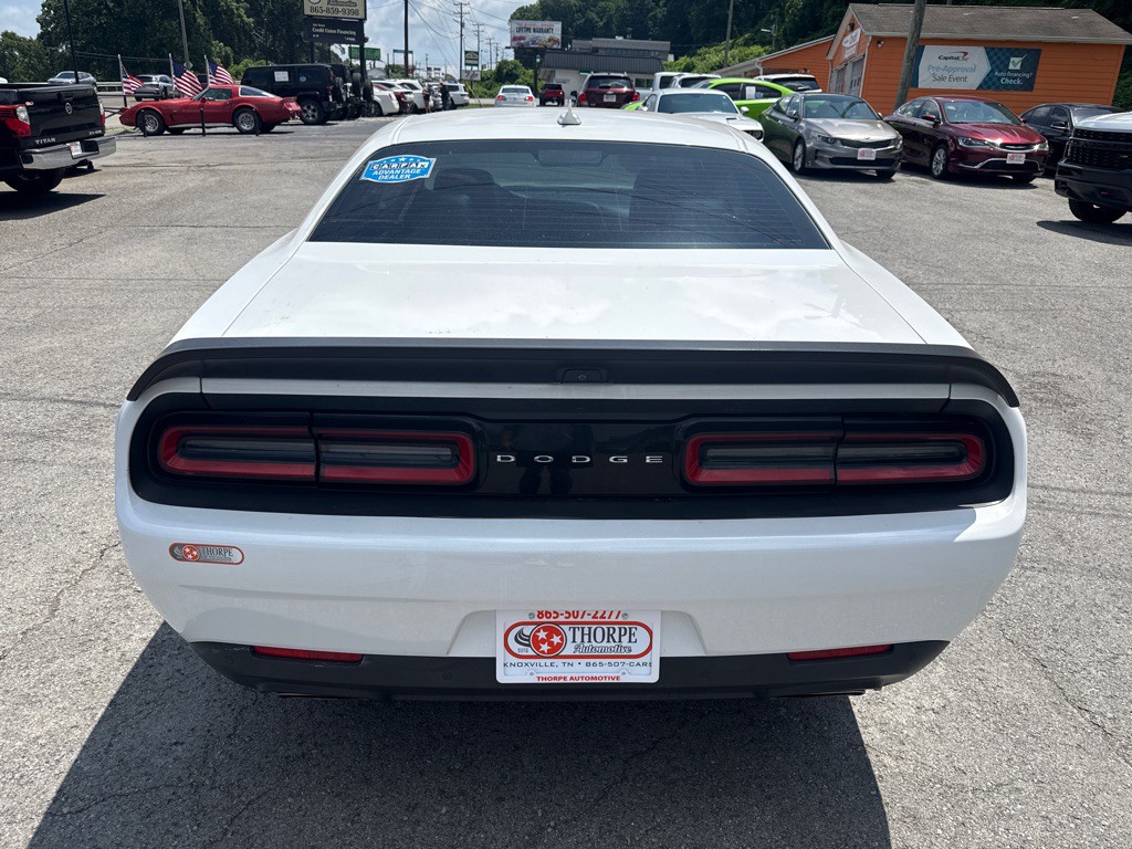 2019 Dodge Challenger Image 6