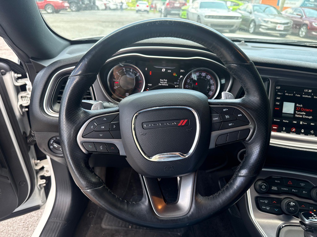 2019 Dodge Challenger Image 13