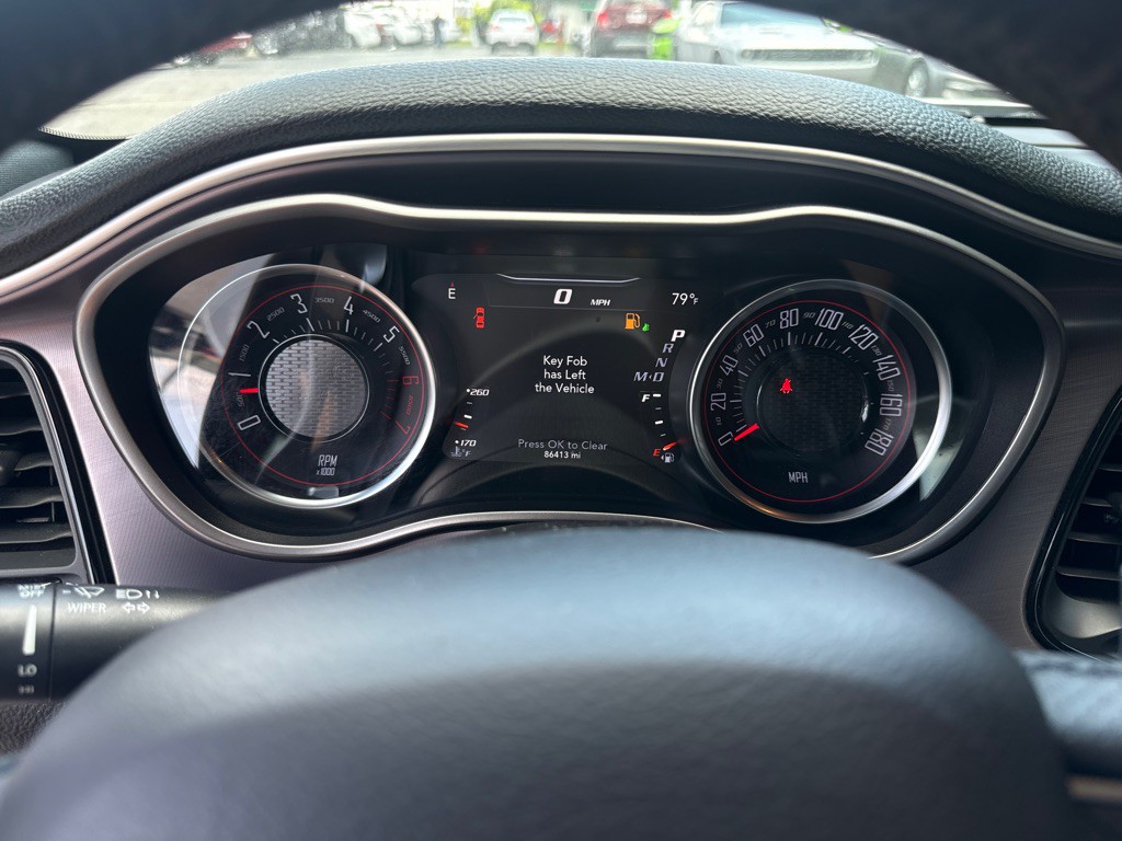 2019 Dodge Challenger Image 14